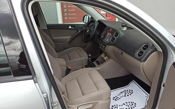 Volkswagen Tiguan cena 29900 przebieg: 200845, rok produkcji 2008 z Pruszków małe 781